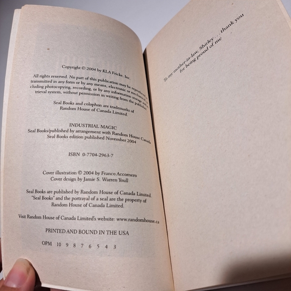 Industrial Magic by Kelley Armstrong Book - Picture 6 of 7